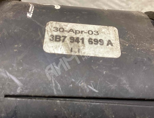Фара противотуманная левая Volkswagen Passat B5+ (3B) 2000-2005 рестайлинг  Volkswagen Passat Passat B5+ (3B) 2000-2005 рестайлинг