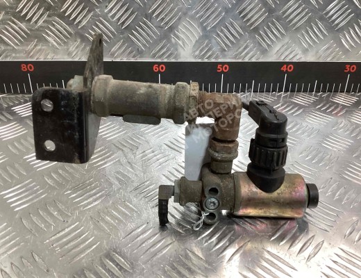 Клапан электромагнитный Mercedes Vario (W670) 1996-2013  Mercedes Vario Vario (W670) 1996-2013