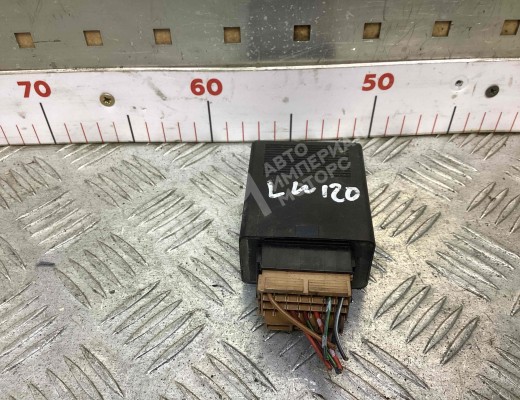 Реле поворотов Mercedes Vario (W670) 1996-2013  Mercedes Vario Vario (W670) 1996-2013