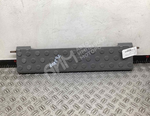 Подножка Mercedes Axor 2001-н.в.  Mercedes Axor Axor 2001-н.в.