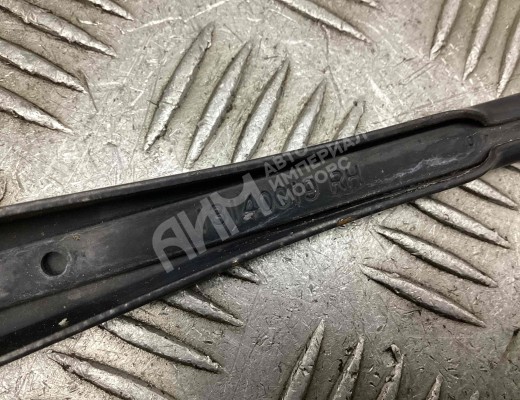 Щеткодержатель (поводок стеклоочистителя, дворник) Opel Meriva A 2002-2006  Opel Meriva Meriva A 2002-2006