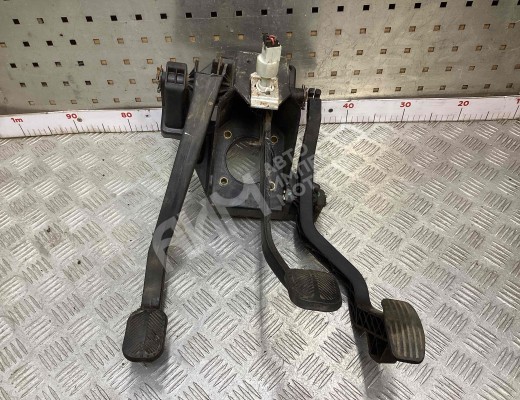 Узел педальный (блок педалей) Fiat Ducato 1994-2006  Fiat Ducato Ducato 1994-2006