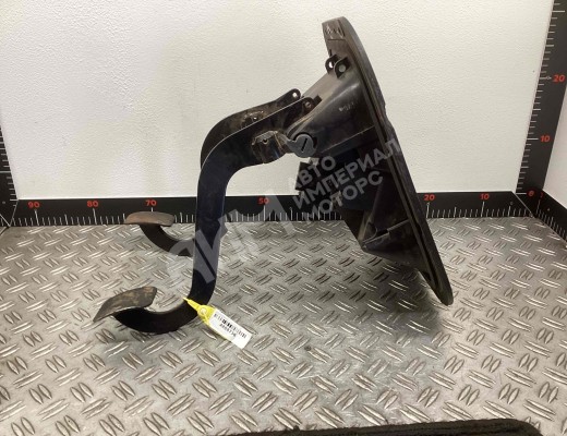 Узел педальный (блок педалей) Renault Kerax 1997-2013  Renault Kerax Kerax 1997-2013