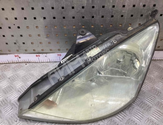 Фара левая Ford Focus I 2001-2005 рестайлинг  Ford Focus Focus I 2001-2005 рестайлинг