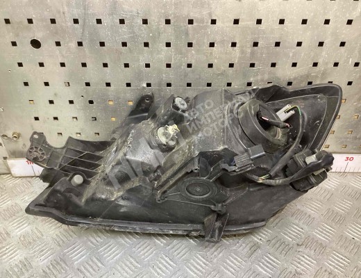 Фара правая Mitsubishi Lancer 9 (CS) 2005-2010 2-й рестайлинг  Mitsubishi Lancer Lancer 9 (CS) 2005-2010 2-й рестайлинг