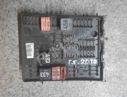 Блок предохранителей Volkswagen Golf V (1K) 2004-2009  Volkswagen Golf Golf V (1K) 2004-2009