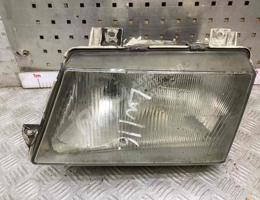 Фара левая Mercedes Vario (W670) 1996-2013  Mercedes Vario Vario (W670) 1996-2013