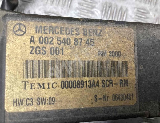 Блок управления AdBlue Mercedes Vario (W670) 1996-2013  Mercedes Vario Vario (W670) 1996-2013