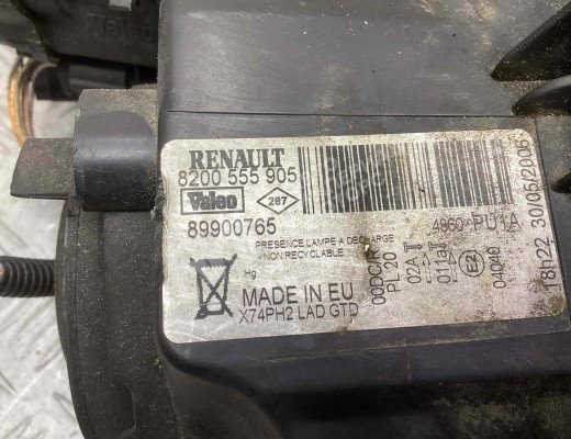 Фара левая Renault Laguna II (X74) 2005-2007 рестайлинг  Renault Laguna Laguna II (X74) 2005-2007 рестайлинг