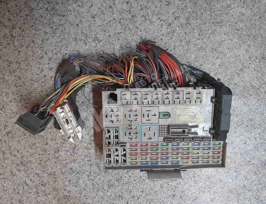 Блок предохранителей Opel Zafira A 1999-2003  Opel Zafira Zafira A 1999-2003
