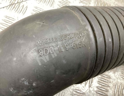Патрубок турбины Volkswagen Passat B5+ (3B) 2000-2005 рестайлинг  Volkswagen Passat Passat B5+ (3B) 2000-2005 рестайлинг