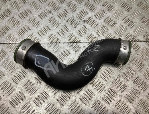 Патрубок интеркулера Volkswagen Golf V (1K) 2004-2009  Volkswagen Golf Golf V (1K) 2004-2009