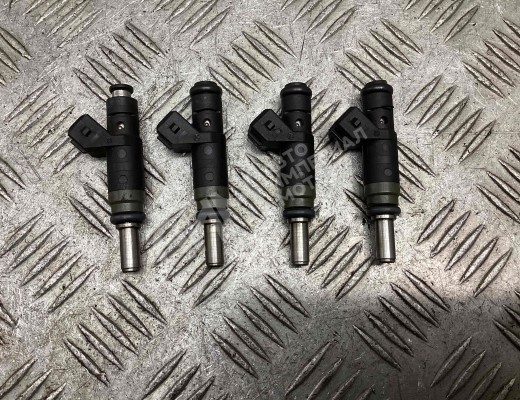 Форсунка BMW 3-Series (E46) 2001-2005 рестайлинг  BMW 3-Series 3-Series (E46) 2001-2005 рестайлинг