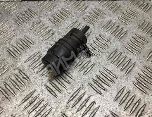 Насос (моторчик) омывателя стекла Mercedes Vario (W670) 1996-2013  Mercedes Vario Vario (W670) 1996-2013