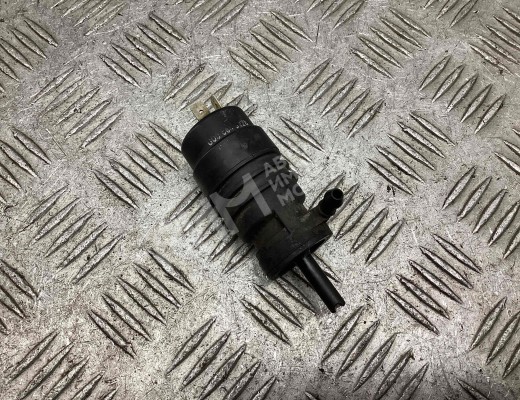 Насос (моторчик) омывателя стекла Mercedes Vario (W670) 1996-2013  Mercedes Vario Vario (W670) 1996-2013