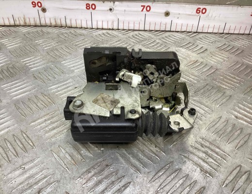 Замок двери задней правой Dacia Sandero I (B90) 2008-2012  Dacia Sandero Sandero I (B90) 2008-2012