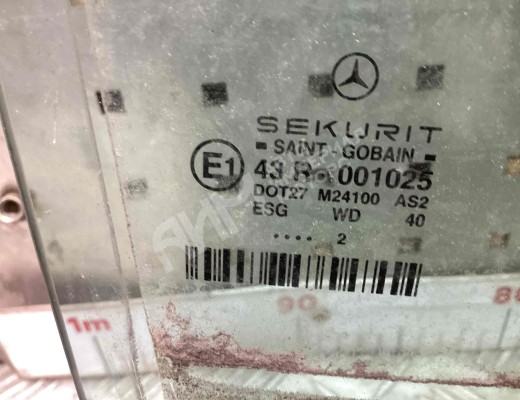 Стекло двери задней правой Mercedes E (W211) 2002-2006  Mercedes E E (W211) 2002-2006