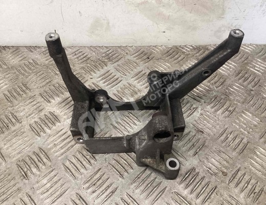 Кронштейн гидроусилителя Audi A6 C5 (4B) 1997-2001  Audi A6 A6 C5 (4B) 1997-2001