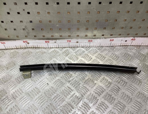 Направляющая стекла Mercedes E (W211) 2002-2006  Mercedes E E (W211) 2002-2006