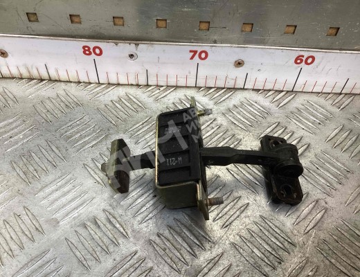 Ограничитель открывания двери задней Mercedes E (W211) 2002-2006  Mercedes E E (W211) 2002-2006