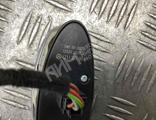 Кнопка стеклоподъемника заднего правого Mercedes E (W211) 2002-2006  Mercedes E E (W211) 2002-2006