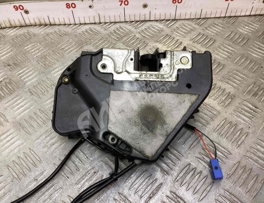 Замок двери задней левой Mercedes E (W211) 2002-2006  Mercedes E E (W211) 2002-2006