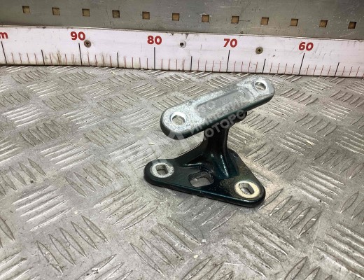 Петля двери передней правой Mercedes E (W211) 2002-2006  Mercedes E E (W211) 2002-2006