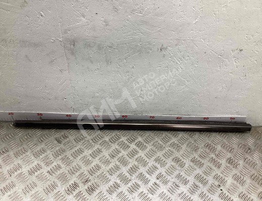 Молдинг стекла двери передней левой наружный Mercedes E (W211) 2002-2006  Mercedes E E (W211) 2002-2006