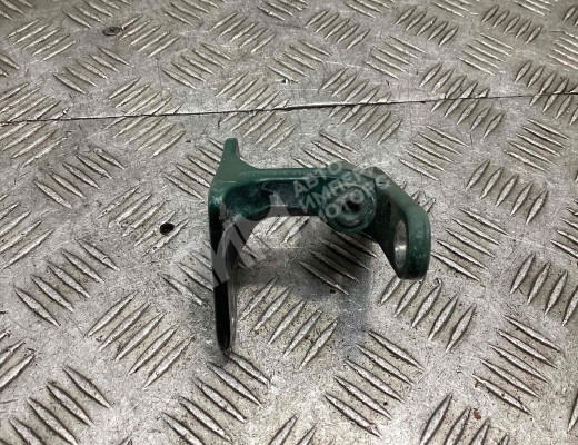 Петля двери передней левой Mercedes E (W211) 2002-2006  Mercedes E E (W211) 2002-2006