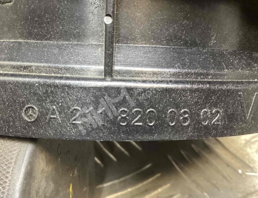 Динамик двери передней правой Mercedes E (W211) 2002-2006  Mercedes E E (W211) 2002-2006