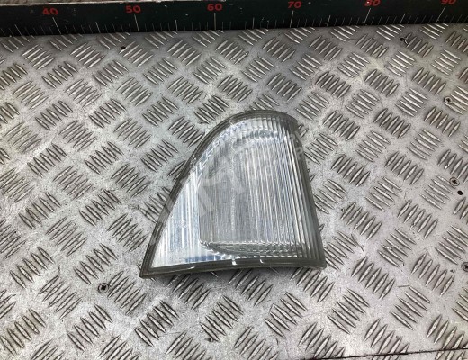 Поворотник левый Mercedes Vario (W670) 1996-2013  Mercedes Vario Vario (W670) 1996-2013