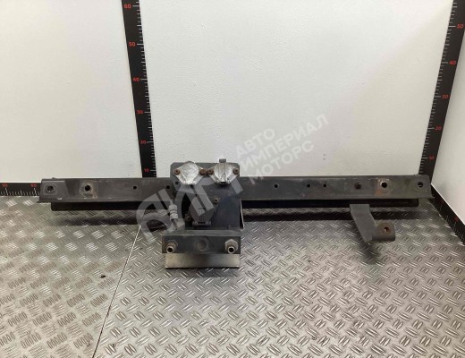 Траверса верхняя Renault Magnum E-TECH II 1997-2000  Renault Magnum Magnum E-TECH II 1997-2000