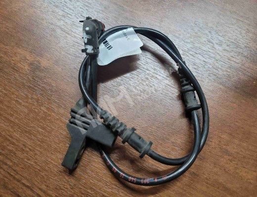 Датчик износа тормозных колодок передний Mercedes C (W203) 2004-2007 рестайлинг  Mercedes C C (W203) 2004-2007 рестайлинг