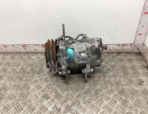 Компрессор кондиционера Renault Magnum E-TECH II 1997-2000  Renault Magnum Magnum E-TECH II 1997-2000