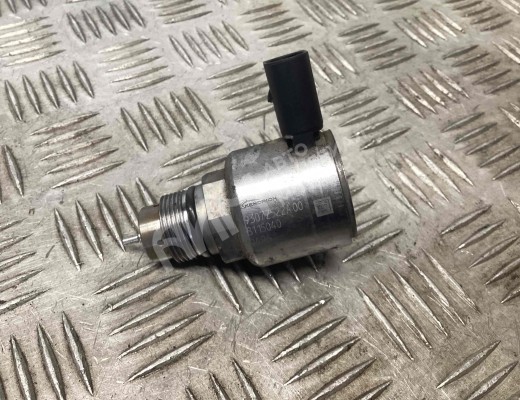 Регулятор давления топлива Mercedes Sprinter II (W906) 2013-2018 рестайлинг  Mercedes Sprinter Sprinter II (W906) 2013-2018 рестайлинг