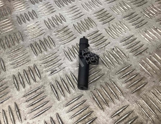 Датчик коленвала Mercedes Sprinter II (W906) 2013-2018 рестайлинг  Mercedes Sprinter Sprinter II (W906) 2013-2018 рестайлинг