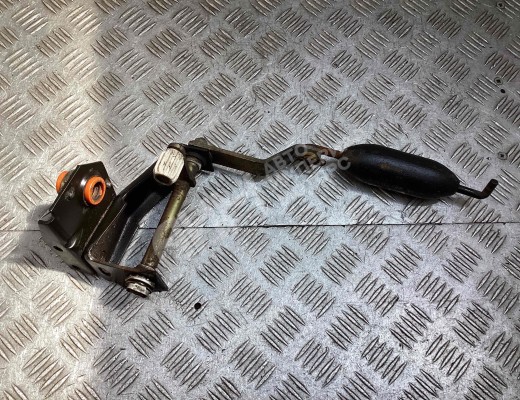 Механизм переключения передач Volkswagen Golf III (1H) 1991-1997  Volkswagen Golf Golf III (1H) 1991-1997