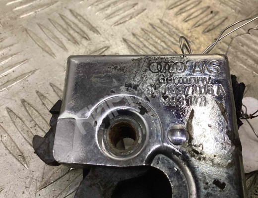 Замок двери передней правой Audi 80 B4 (8C) 1991-1995  Audi 80 80 B4 (8C) 1991-1995