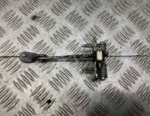 Ограничитель открывания двери Dacia Logan I (LS/KS) 2004-2012  Dacia Logan Logan I (LS/KS) 2004-2012