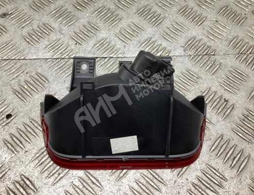 Стоп-сигнал Toyota Avensis I (T220) 1997-2003  Toyota Avensis Avensis I (T220) 1997-2003