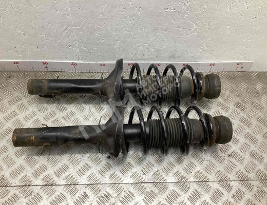 Стойка передняя левая Volkswagen Golf IV (1J) 1997-2004  Volkswagen Golf Golf IV (1J) 1997-2004