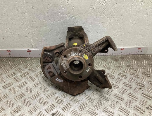 Ступица передняя правая Audi A3 I (8L) 1996-2000  Audi A3 A3 I (8L) 1996-2000