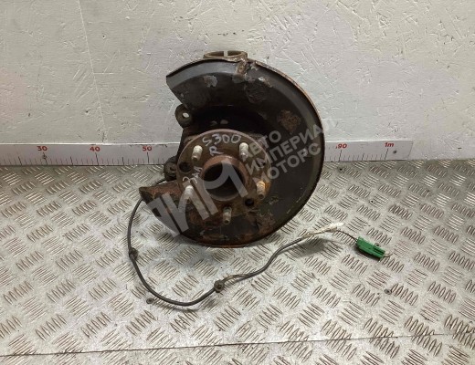 Ступица задняя правая Ford Mondeo III 2003-2007 рестайлинг  Ford Mondeo Mondeo III 2003-2007 рестайлинг