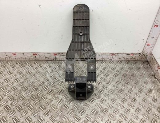 Петля капота Renault Kerax 1997-2013  Renault Kerax Kerax 1997-2013