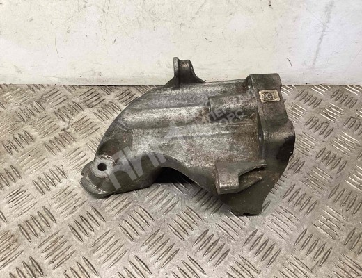 Кронштейн двигателя Mercedes Sprinter II (W906) 2013-2018 рестайлинг  Mercedes Sprinter Sprinter II (W906) 2013-2018 рестайлинг