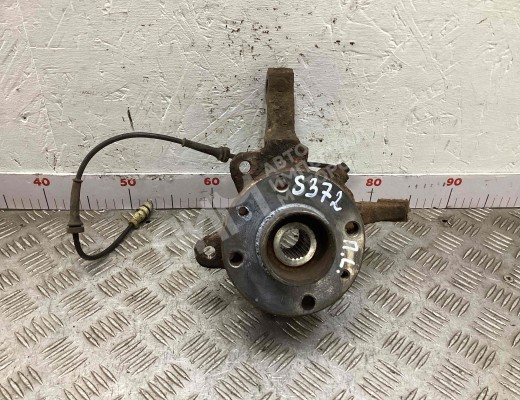 Ступица передняя левая Renault Kangoo I 2003-2007 рестайлинг  Renault Kangoo Kangoo I 2003-2007 рестайлинг