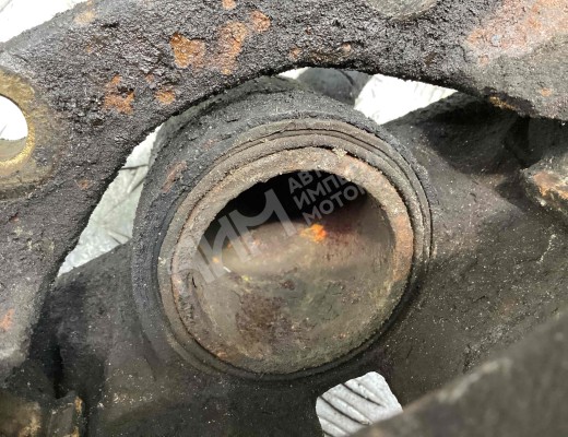 Суппорт передний правый Renault Kangoo I 2003-2007 рестайлинг  Renault Kangoo Kangoo I 2003-2007 рестайлинг