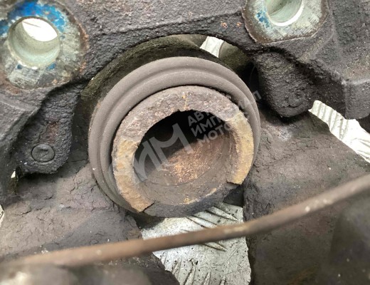 Суппорт передний правый Opel Vectra B 1995-1999  Opel Vectra Vectra B 1995-1999