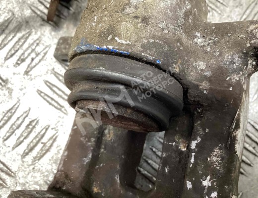 Суппорт задний правый Volkswagen Passat B5+ (3B) 2000-2005 рестайлинг  Volkswagen Passat Passat B5+ (3B) 2000-2005 рестайлинг