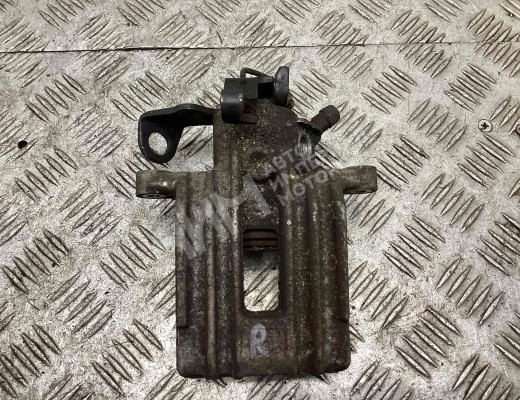Суппорт задний правый Audi A3 I (8L) 1996-2000  Audi A3 A3 I (8L) 1996-2000